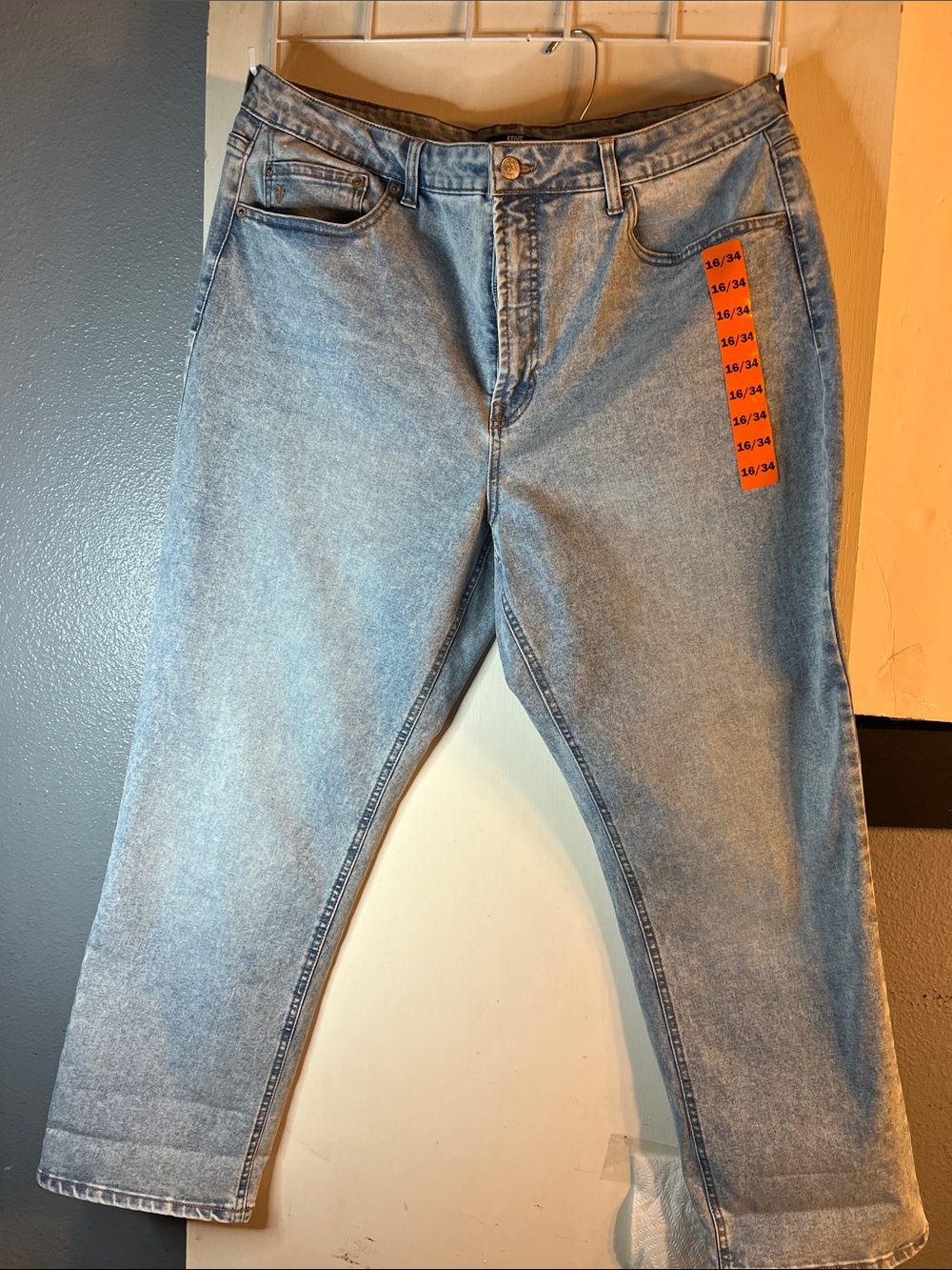 Frye Women's Light Blue Relaxed Jeans